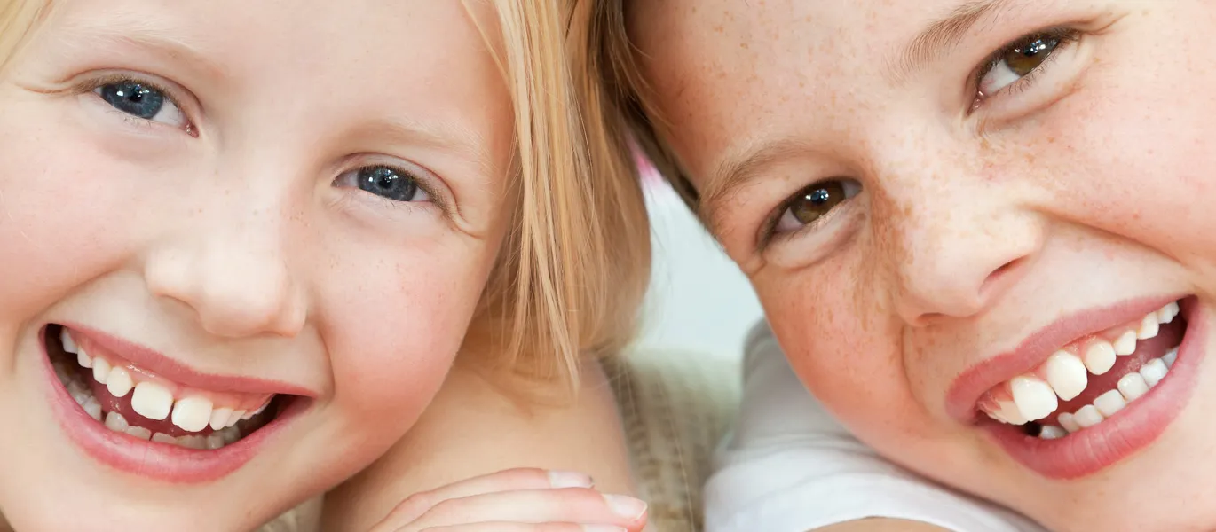 Tratamiento de odontopediatría para niños